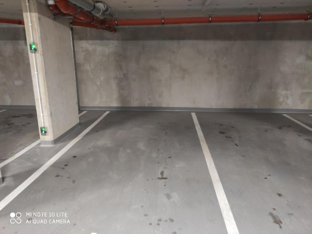 Apartament Pileckiego Nowy Dwor Mazowiecki Modlin Airport Exterior photo